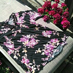 Floral Jaclyn Smith Blouse